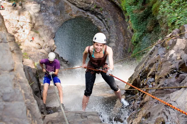Torrentismo en cascada de Juan Curí
